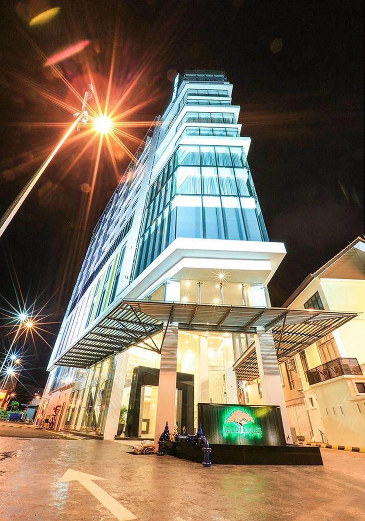 Eco Tree Hotel, Melaka Buitenkant foto