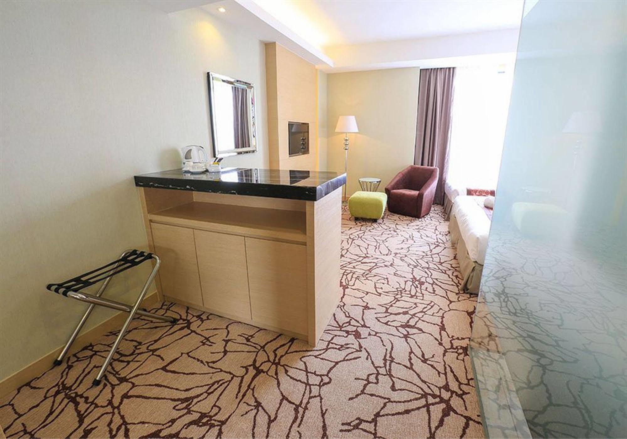 Eco Tree Hotel, Melaka Buitenkant foto